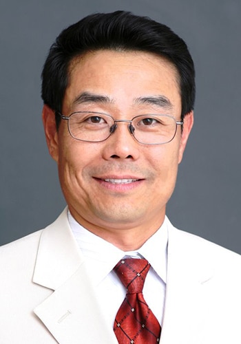 Chiropractor Oxon Hill MD Andrew Choi Chiropractor Oxon Hill MD Andrew Choi